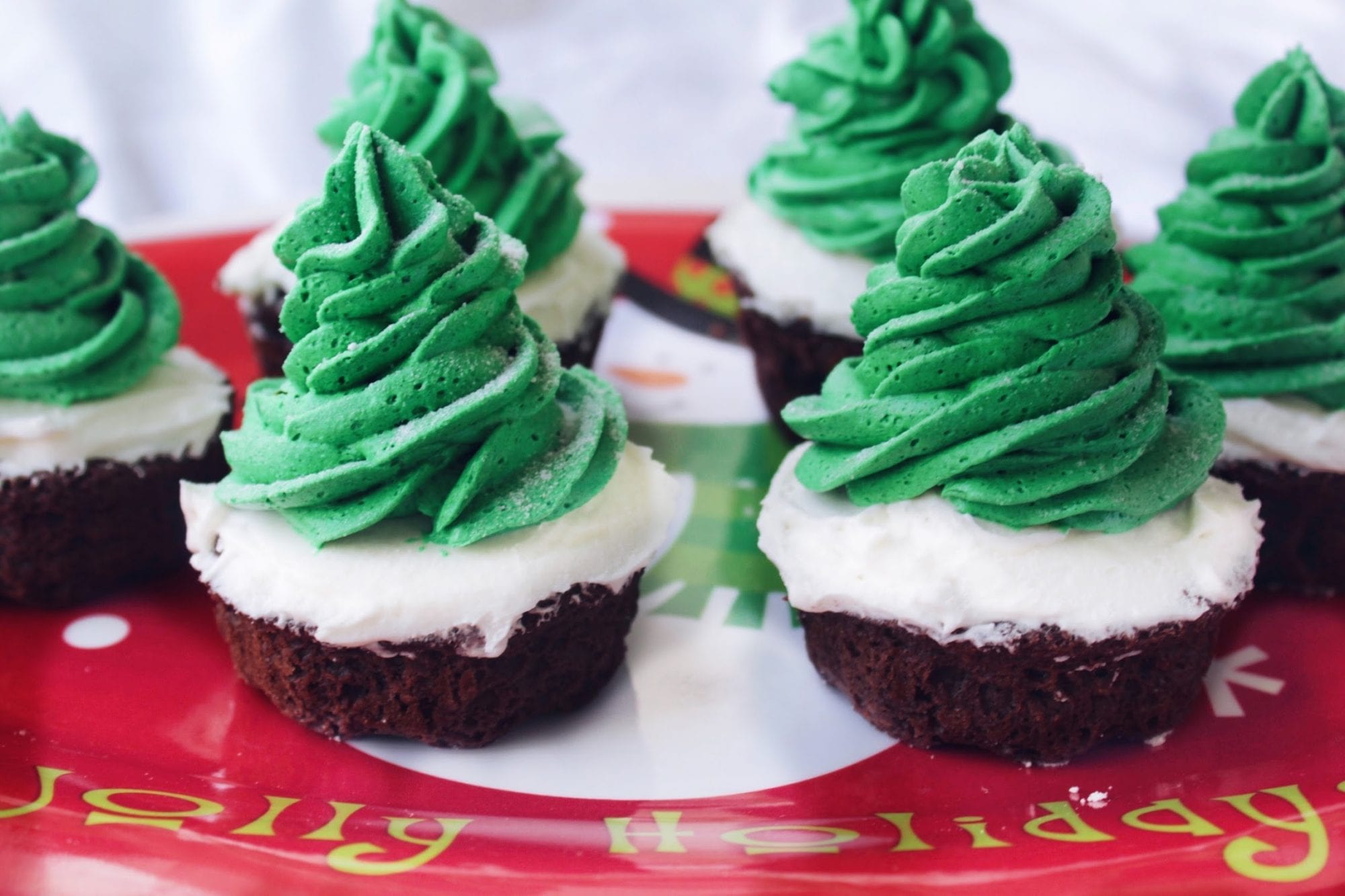 Keto Christmas Tree Chocolate Cupcake Keto Christmas Tree Chocolate Cupcake