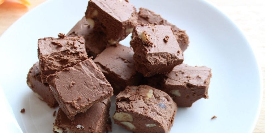 nutty keto chocolate fudge