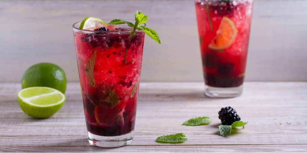 Keto Mojito With Fresh Berries