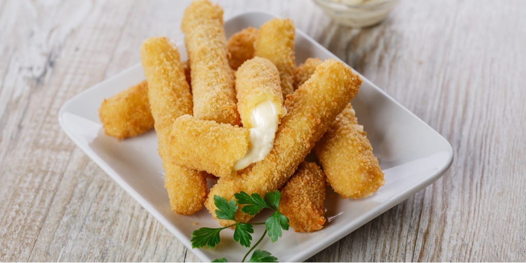 keto mozzarella sticks