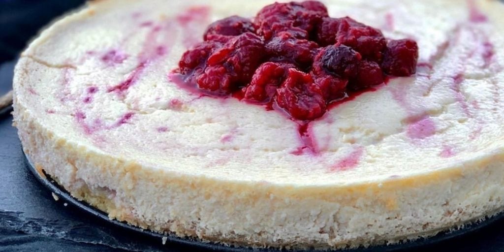 keto raspberry cheesecake