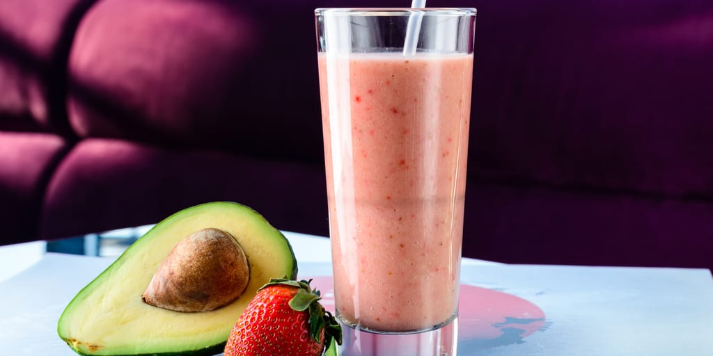 Strawberry & Avocado Keto Smoothie Recipe - Keto-Friendly Breakfast