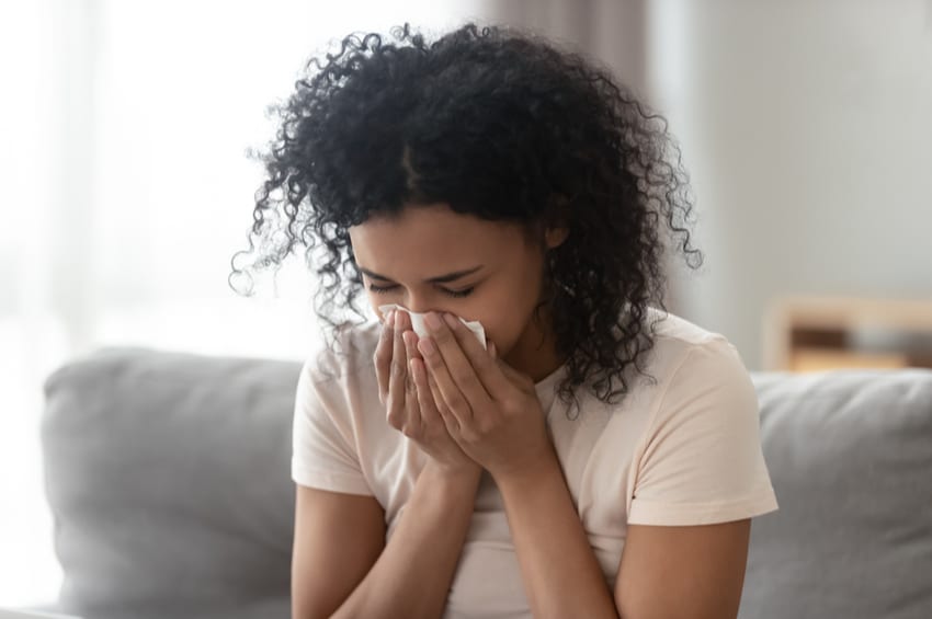 Woman with seasonal allergies who eats stevia