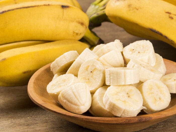 Sliced bananas in a bowl