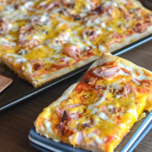 Medium New York Pan Crust Bacon, Cheddar & Ham Pizza