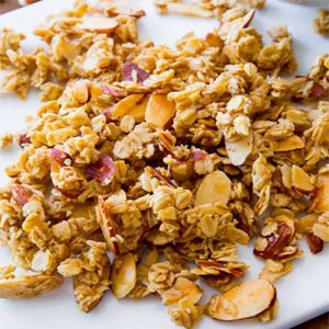 Crunchy Granola, Vanilla, Almond