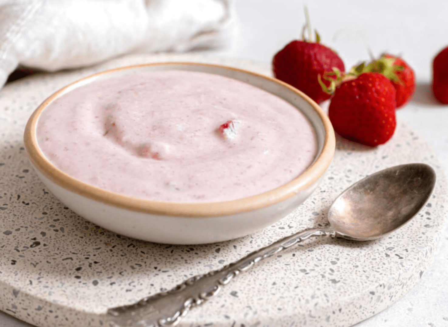 Strawberry and ricotta puree